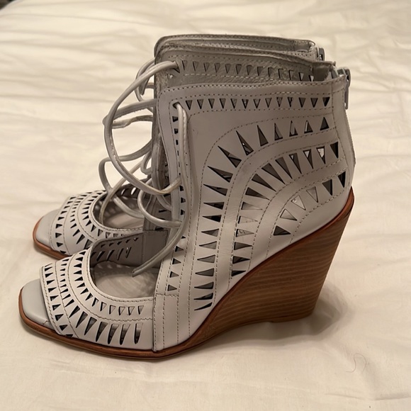 Jeffrey Campbell Rodillo Wedge - White - Picture 2 of 4